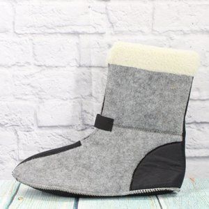 L.L. Bean Gray and Black Men's Shoes